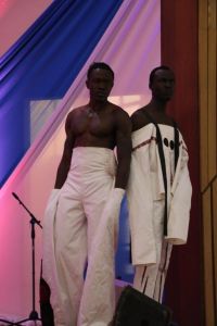model-team-show-in-nairobi-university12.JPG